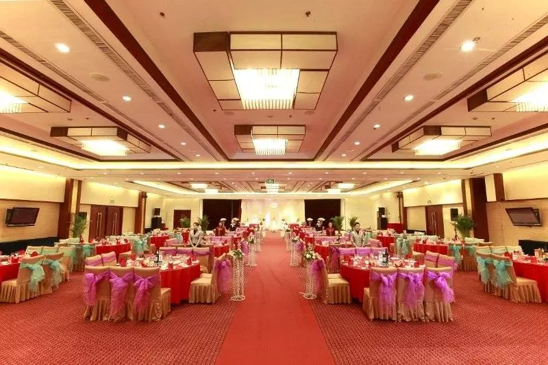 Fotos del hotel Grand Skylight Catic:  20