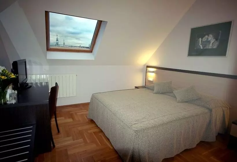 Fotos del hotel Praga 1:  9