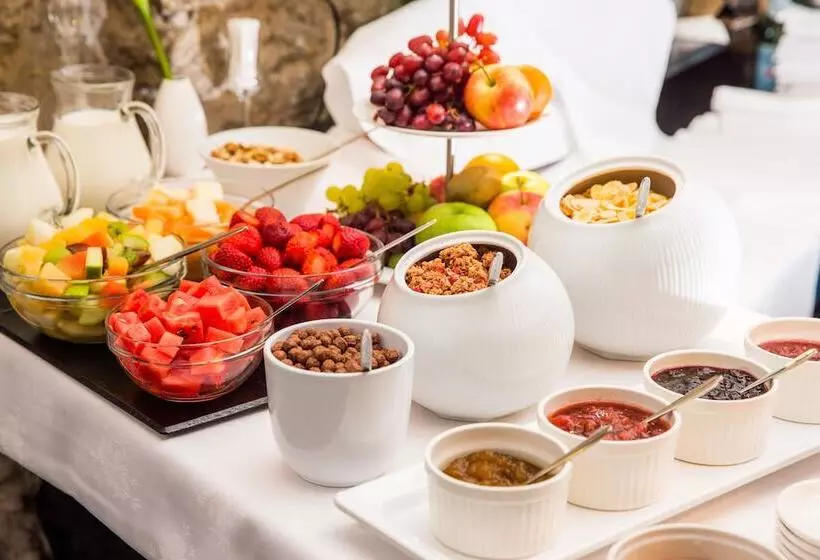 Fotos del hotel Schlössle   The Leading S Of The World:  4