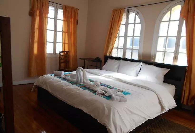 Fotos del hotel Boutique Villa De Sant:  9