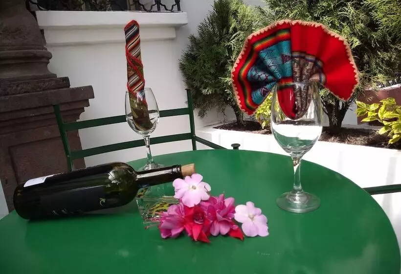 Fotos del hotel Boutique Villa De Sant:  4