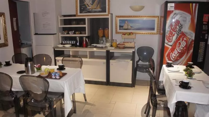 Fotos del hotel Bellevue Montmartre:  5