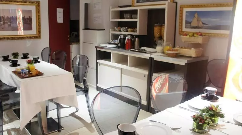 Fotos del hotel Bellevue Montmartre:  9