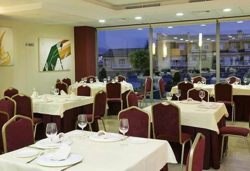 Fotos del hotel Bs Capitulaciones:  9