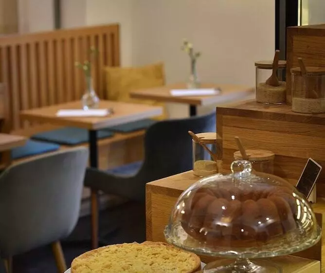 Fotos del hotel Design Hotel Neruda:  8