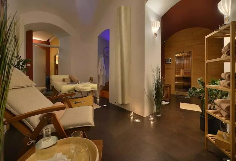 Fotos del hotel Design Hotel Neruda:  14