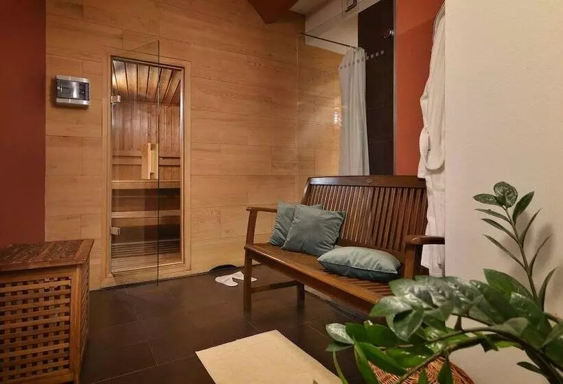 Fotos del hotel Design Hotel Neruda:  2