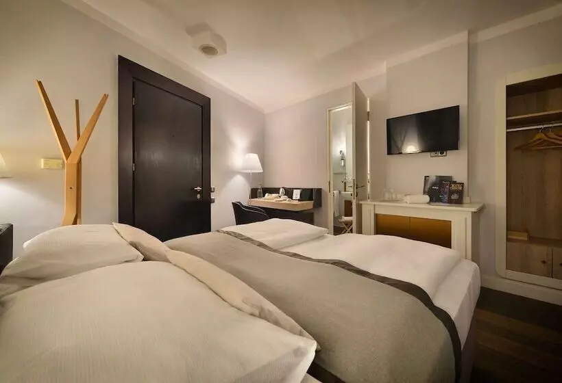 Fotos del hotel Design Hotel Neruda:  9