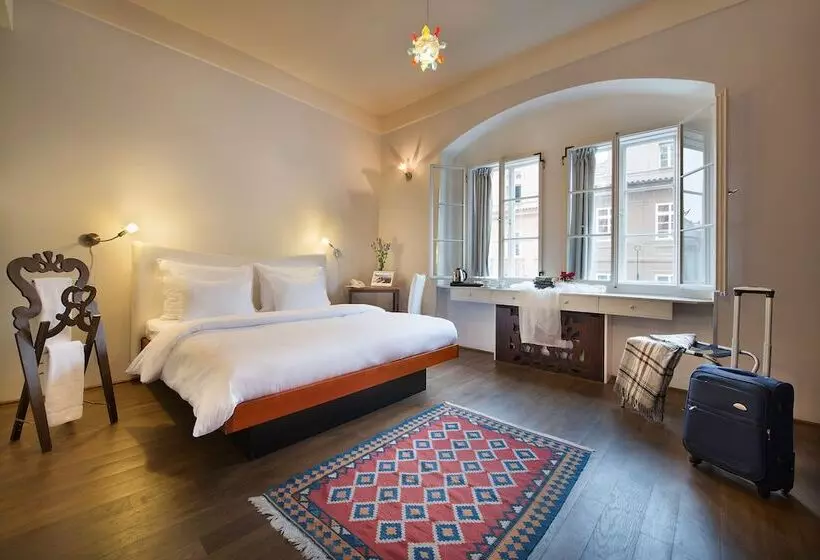 Fotos del hotel Design Hotel Neruda:  6