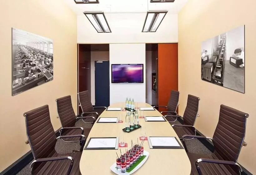 Fotos del hotel Movenpick Hotel Berlin:  9