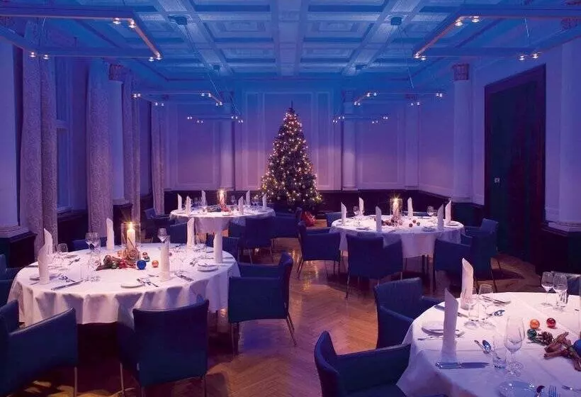 Fotos del hotel Movenpick Hotel Berlin:  18