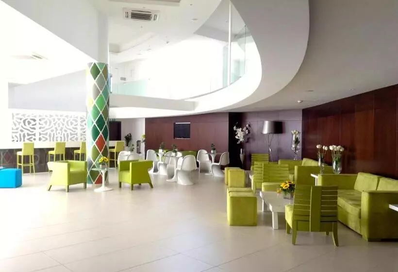 Fotos del hotel Limanaki Beach  & Suites:  3