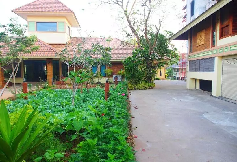 Fotos del hotel Baansuan Aiyara:  19