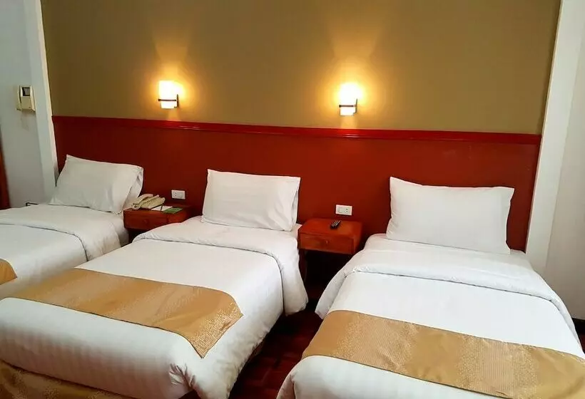 Fotos del hotel Bsa Tower Serviced Residences:  8