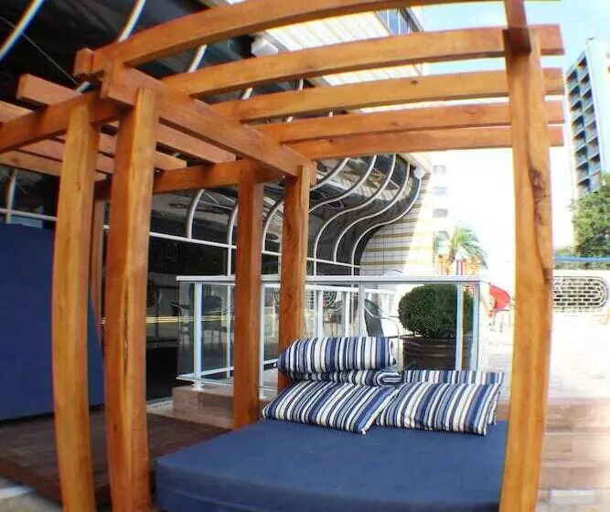 Fotos del hotel Continental Inn:  8