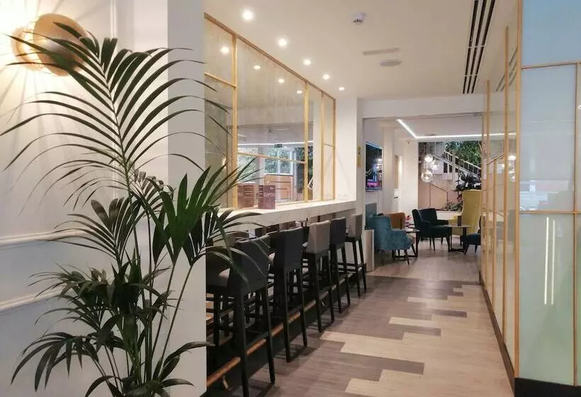 Fotos del hotel Gran Versalles:  5