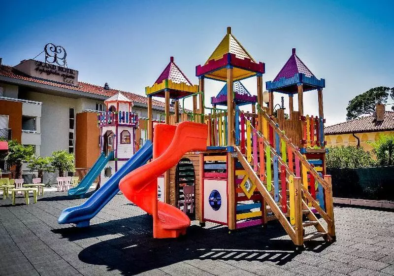 Fotos del hotel Amadria Park Grand Hotel 4 Opatijska Cvijeta:  4