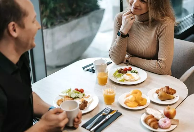 Fotos del hotel Tallink City:  5