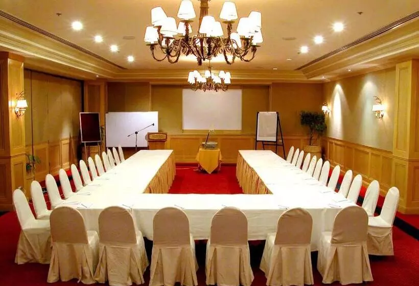 Fotos del hotel Waterfront Cebu City Hotel & Casino:  11