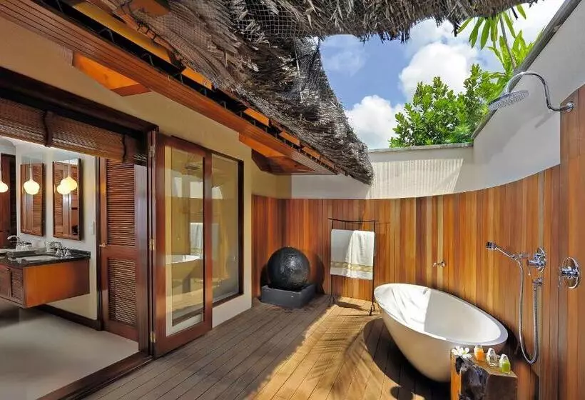 Fotos del hotel Constance Lemuria:  14