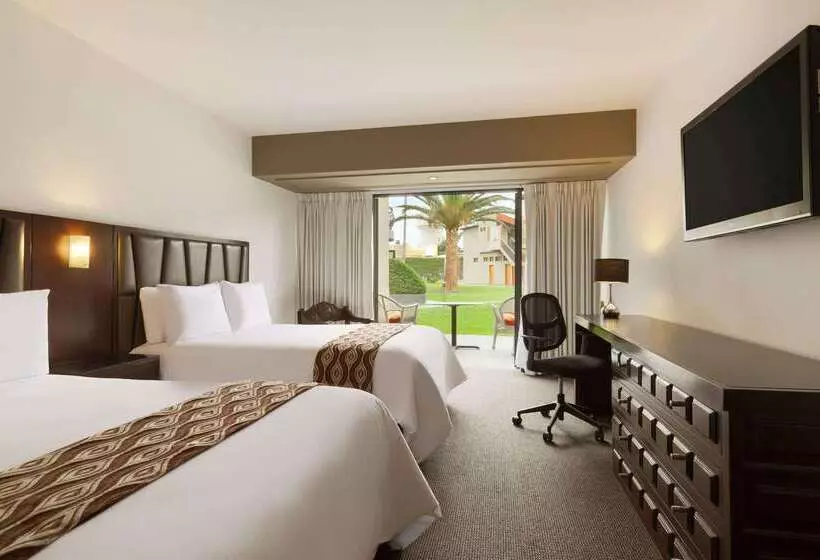 Costa Del Sol Wyndham Trujillo