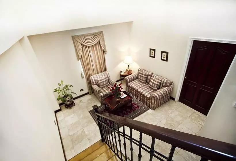 Fotos del hotel Deville:  11