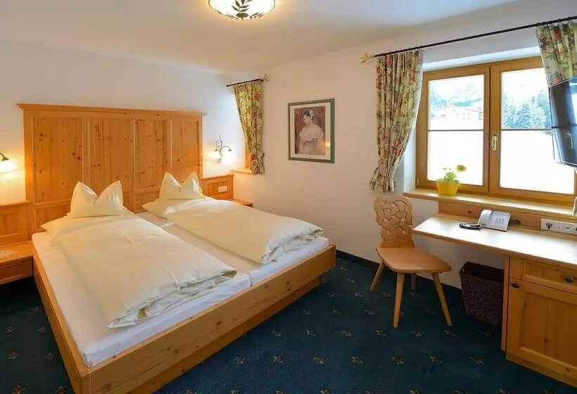 Fotos del hotel -garni Felsenhof:  2