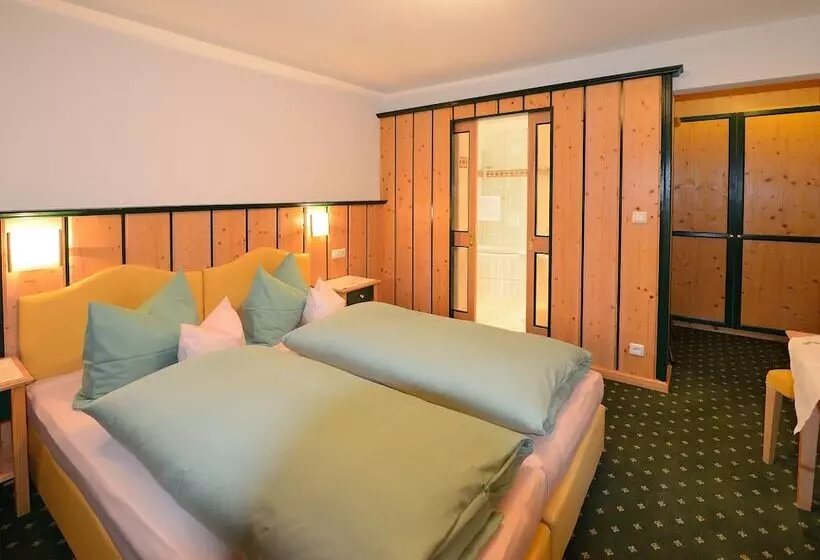 Fotos del hotel -garni Felsenhof:  22