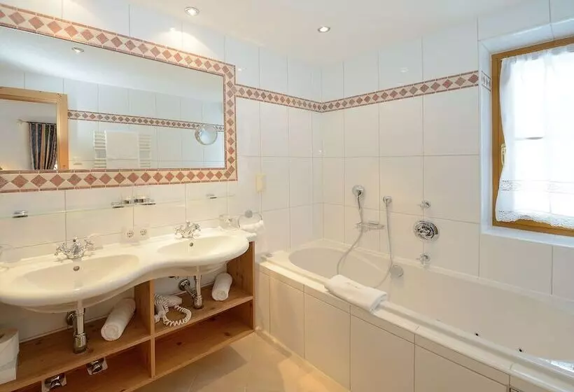 Fotos del hotel -garni Felsenhof:  13