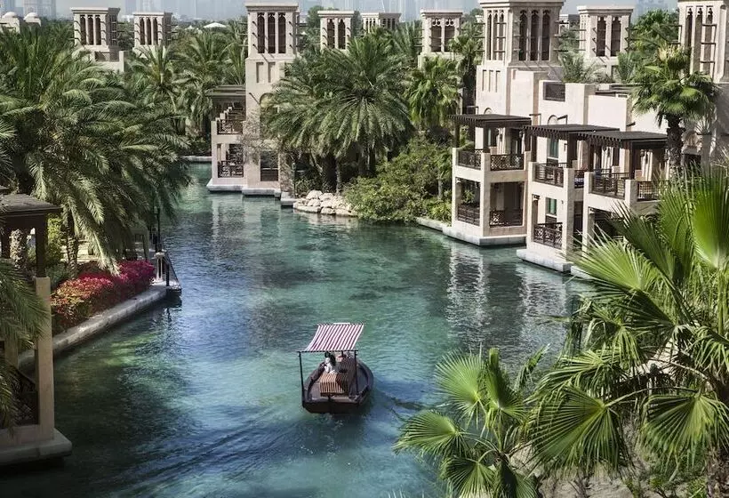 Jumeirah Al Qasr