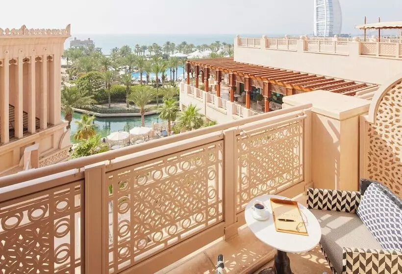 Fotos del hotel Jumeirah Al Qasr:  32