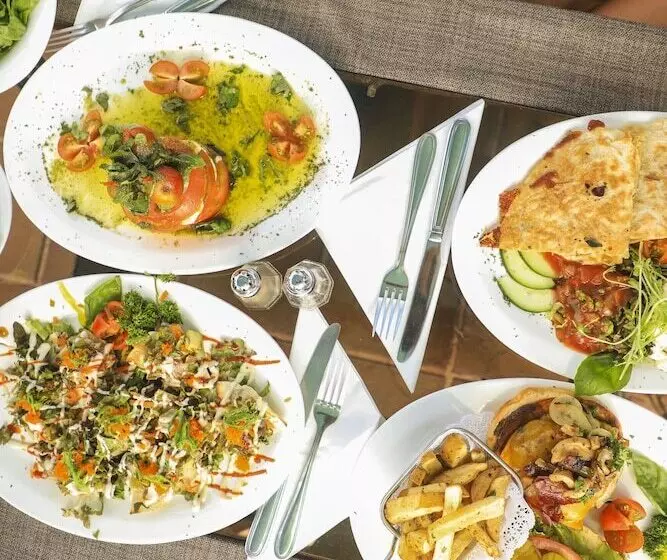 Fotos del hotel Oceans Two Resort:  3