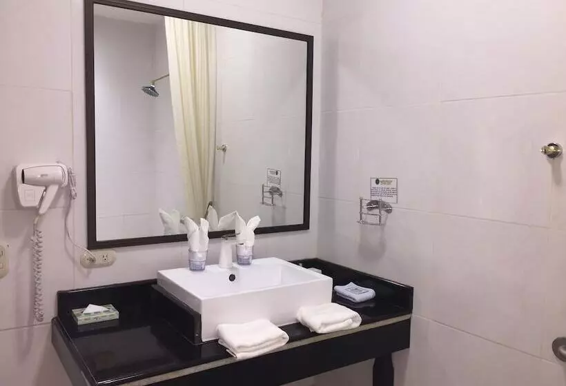 Fotos del hotel Oceans Two Resort:  20