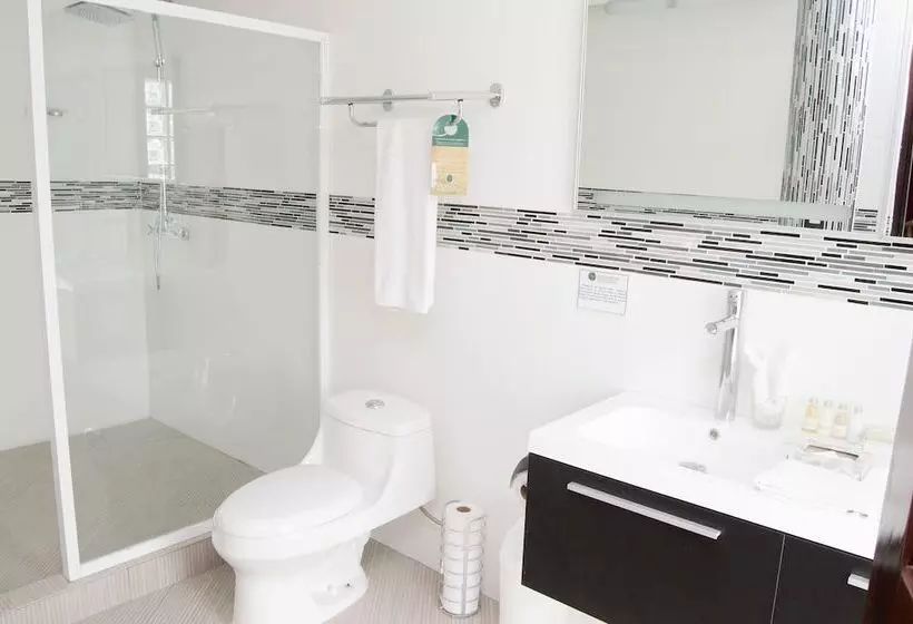 Fotos del hotel Oceans Two Resort:  16