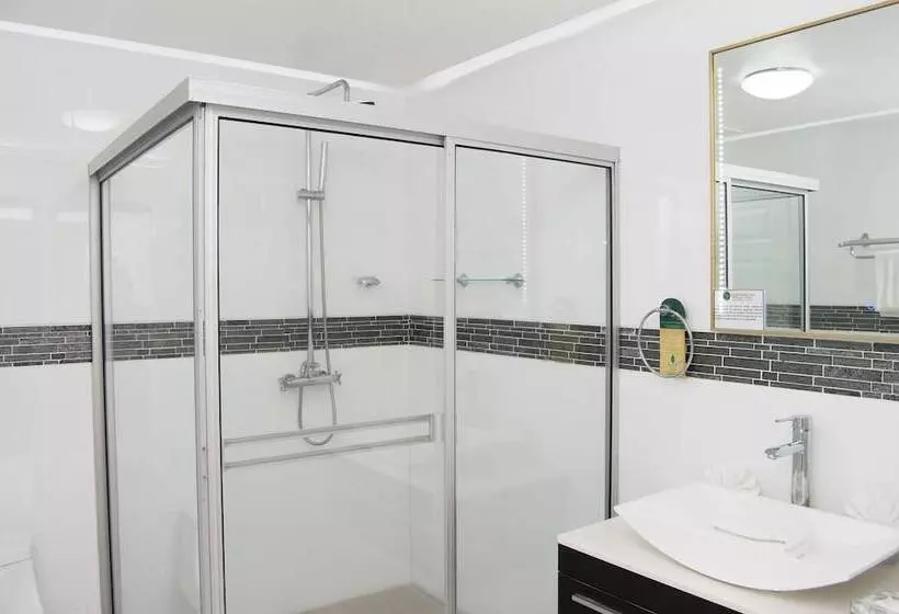 Fotos del hotel Oceans Two Resort:  22