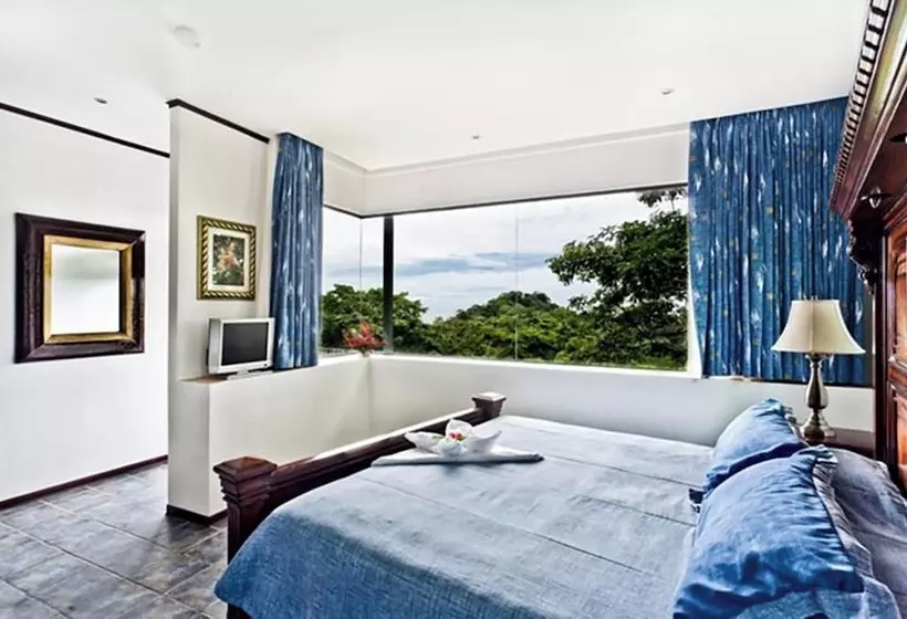 Fotos del hotel Oceans Two Resort:  14