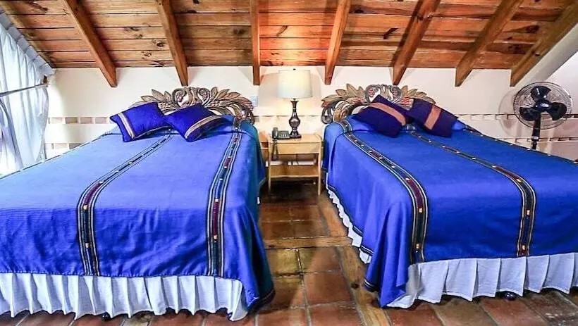 Fotos del hotel San Buenaventura De Atitlán:  25