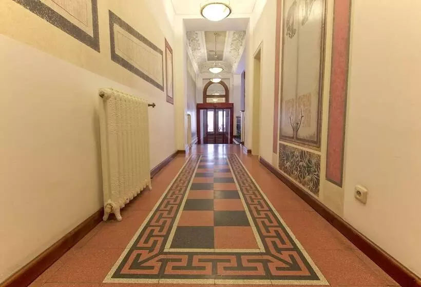 Fotos del hotel Tivoli Prague:  3