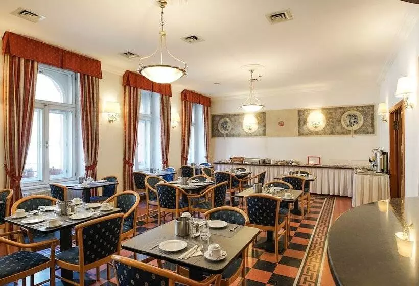 Fotos del hotel Tivoli Prague:  4
