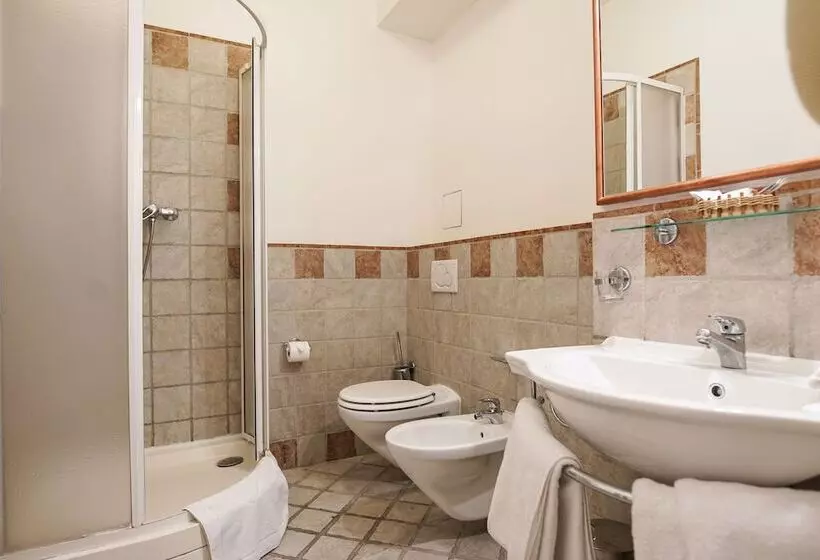 Fotos del hotel Tivoli Prague:  10