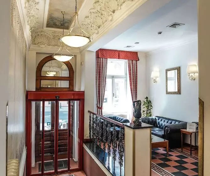 Fotos del hotel Tivoli Prague:  2