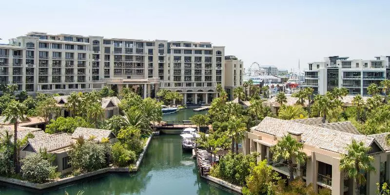 Fotos del hotel Waterfront Village:  11