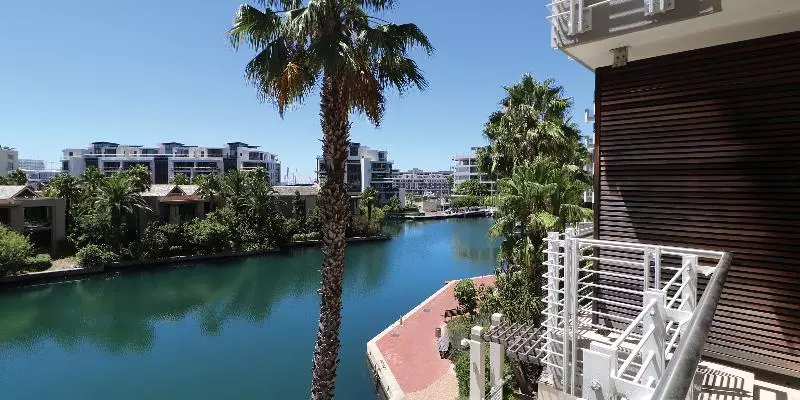 Fotos del hotel Waterfront Village:  5