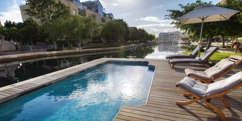 Fotos del hotel Waterfront Village:  6