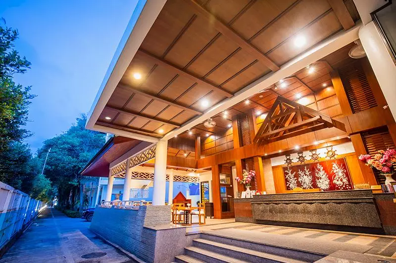 Fotos del hotel Karon Princess:  11