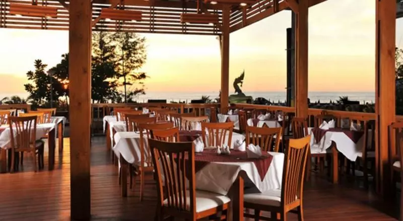 Fotos del hotel Karon Princess:  8