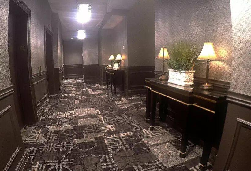 Fotos del hotel Grand Hotel & Suites:  3