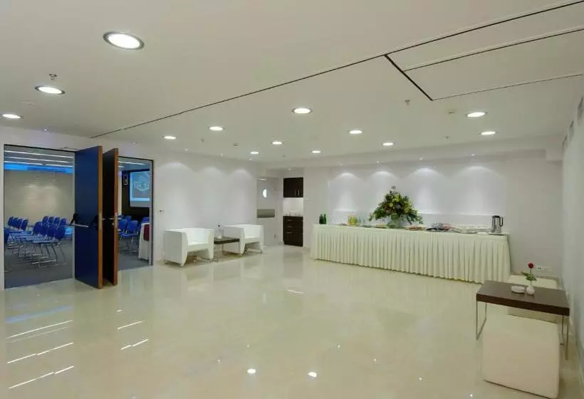 Fotos del hotel Atrion:  13