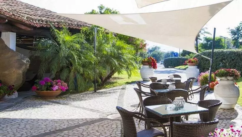 Fotos del hotel Poseidonia:  11