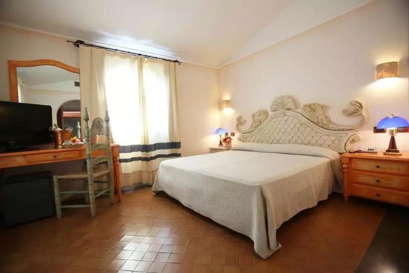 Fotos del hotel Poseidonia:  9